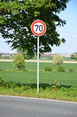 Höchstgeschwindigkeit 70 km/h