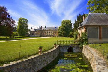 Fototapeta na wymiar Francja, 91, Isle of France: Chateau de Courson