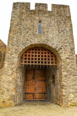 Fototapeta na wymiar HDR Adare Castle Gate - Irlandia