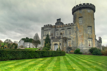 Fototapeta na wymiar Luxury Dromoland Castle in west Ireland