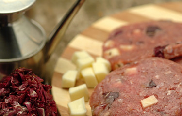 Hamburger with vegetables