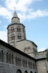 Fototapeta na wymiar Basilique d'Orcival, Auvergne