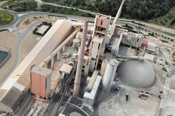 Cimenterie de  Port-la-Nouvelle, 11210