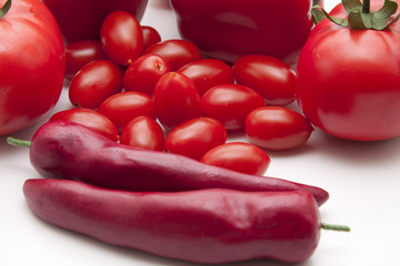 Tomaten und Peperoni