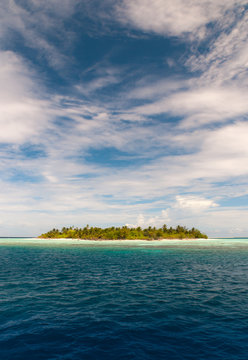 Einsame Insel im Indischen Ozean