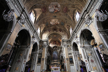 Obraz premium Baroque church interior in Modena, Italy