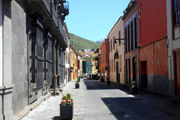 Street in La Laguna, Canary Island, Tenerife - obrazy, fototapety, plakaty