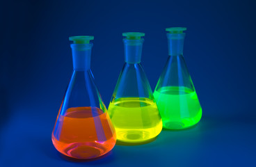 Fluorescence in flasks on blue