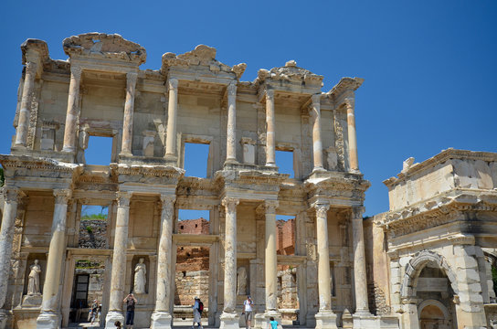 La bibliothèque de Celsus dans Ephèse