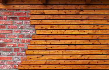 Mauer aus Holz und Brettern