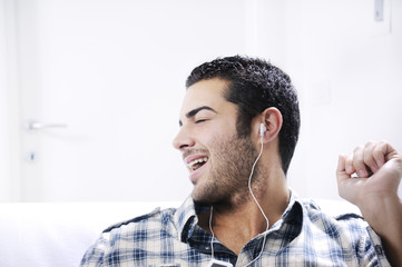 Obraz premium young man in relax listening music