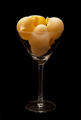 bicchiere di pasta italiana