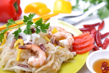 asian style fried noodles