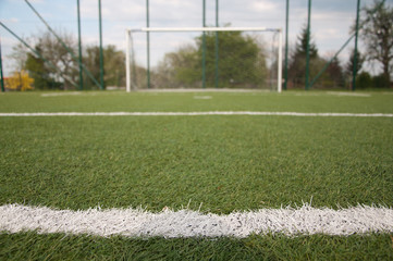 penalty area on football court © tarczas