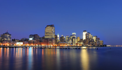 Fototapeta na wymiar New York City Skyline at Dusk from across the Hudson River