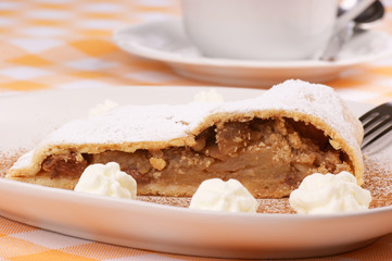 Apple strudel