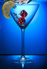 water glass cubes blue limon objekt clean