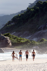 Passeggiando a Lopes Mendes © Morenovel