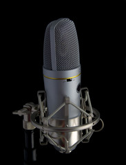 Micrófono de estudio
