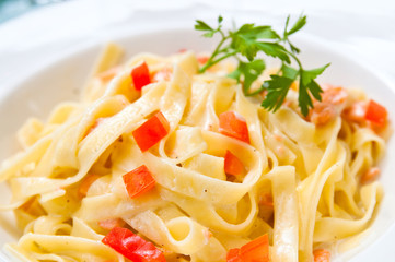 pasta and smoked salmon