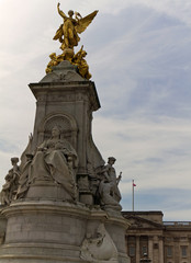 Fototapeta na wymiar Victoria Memorial, Buckingham Palace, London