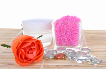 Obraz na płótnie Canvas Cream and bath salt made from roses