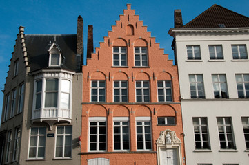 Fototapeta na wymiar façade de maisons à Bruges