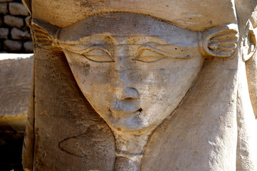Fototapeta na wymiar Temple Complex w Denderah w Egipcie