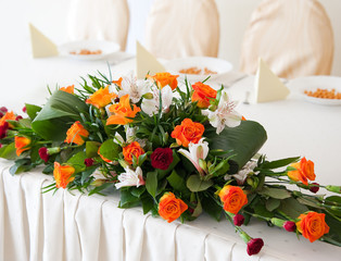 Wedding flower composition - orange roses
