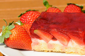 Stück Erdbeerkuchen