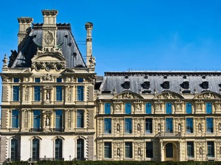 Fototapeta na wymiar Beautiful view of Louvre palace in Paris