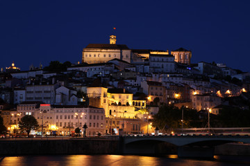 Fototapeta na wymiar Coimbra Miasto Night View - Portugalia