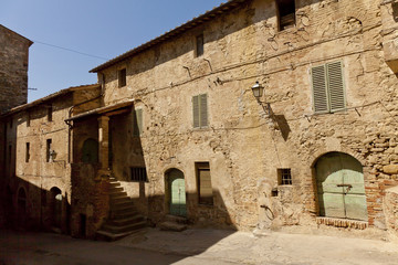 Fototapeta na wymiar Compignano; borgo medievale; Umbria;