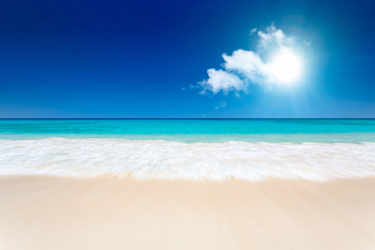 Plage tropicale