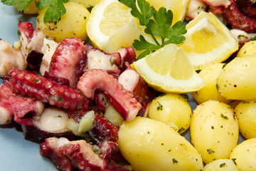 octopus with potatoes
