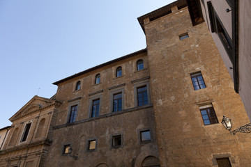 Orvieto; architettura; medievale; Umbria;