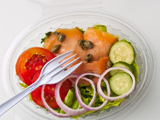 Salmon salad in the box