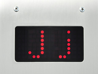 monitor show alphabet j in elevator