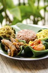 indonesian food in bali, mixed curry and rice