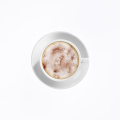 Cappuccino mit Schokopulver