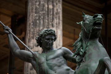 Fototapeta premium Altes Museum in Berlin - Lustgarten