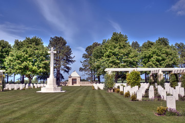 HDR du cimetière britannique de Ryes-Bazenville