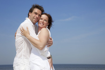Obraz premium young happy couple