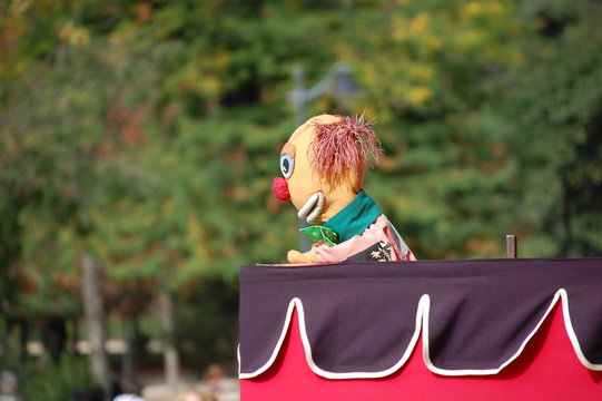 Marioneta actuando