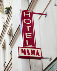 Hotel Mama