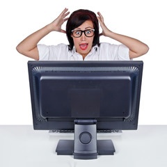 Frau am Computer