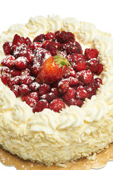 torta alla panna con fragoline