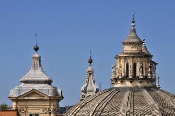Fototapeta na wymiar Kościół w Rzymie