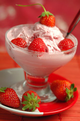 Strawberry mousse - Mousse di fragola