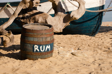 Barrel of rum on the seashore - obrazy, fototapety, plakaty